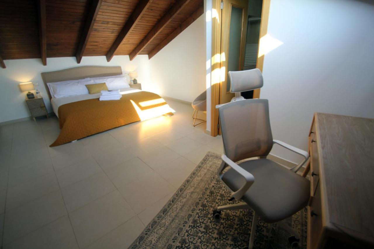 ApartaRoss Valência Exterior foto