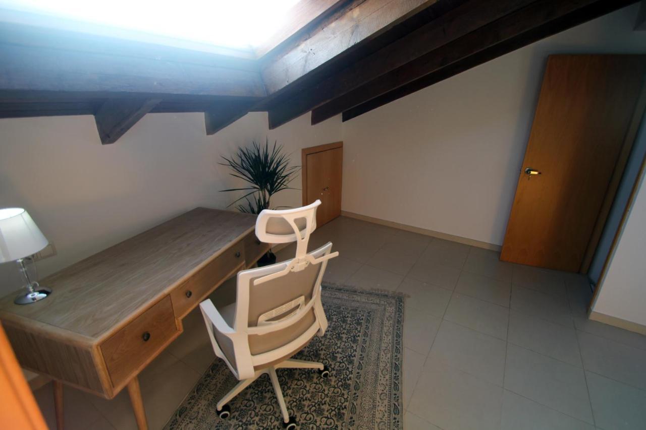 ApartaRoss Valência Exterior foto