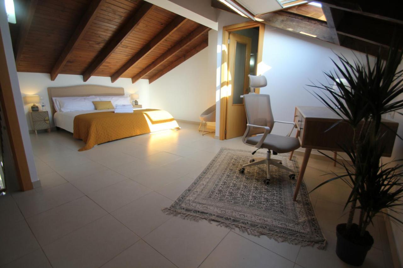 ApartaRoss Valência Exterior foto